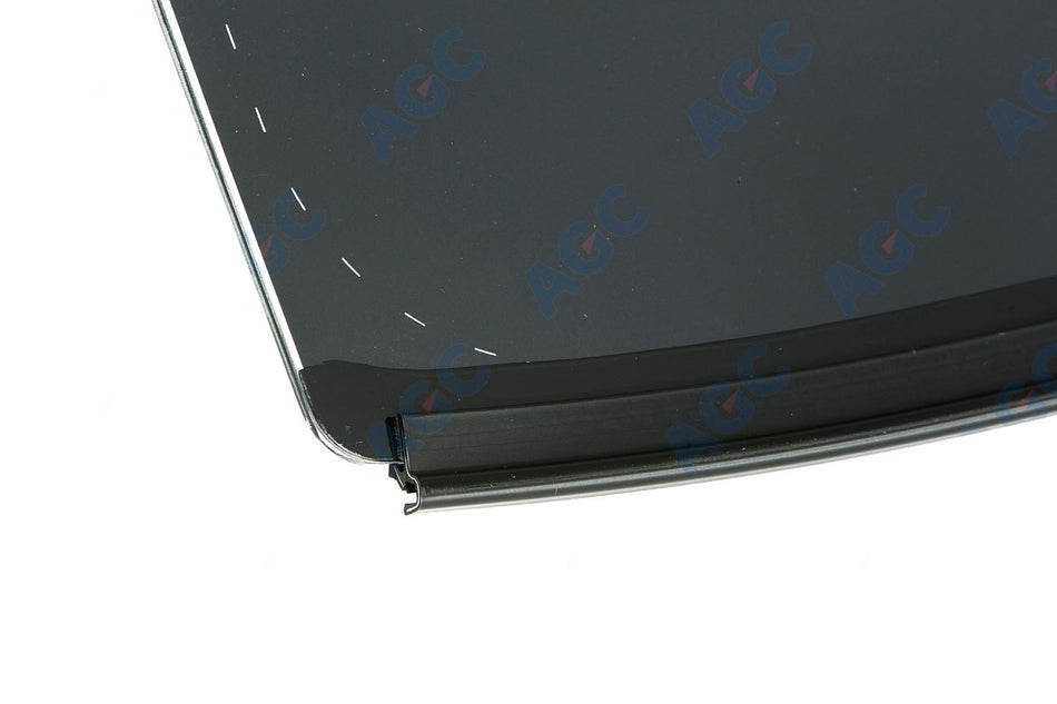 Audi Q2 (2016-), Forrude Grøn – solar, Sensor (lys/regn) eller sensorbeslag, Stelnr. udskæring, Limet gummiprofil, solar, 1D